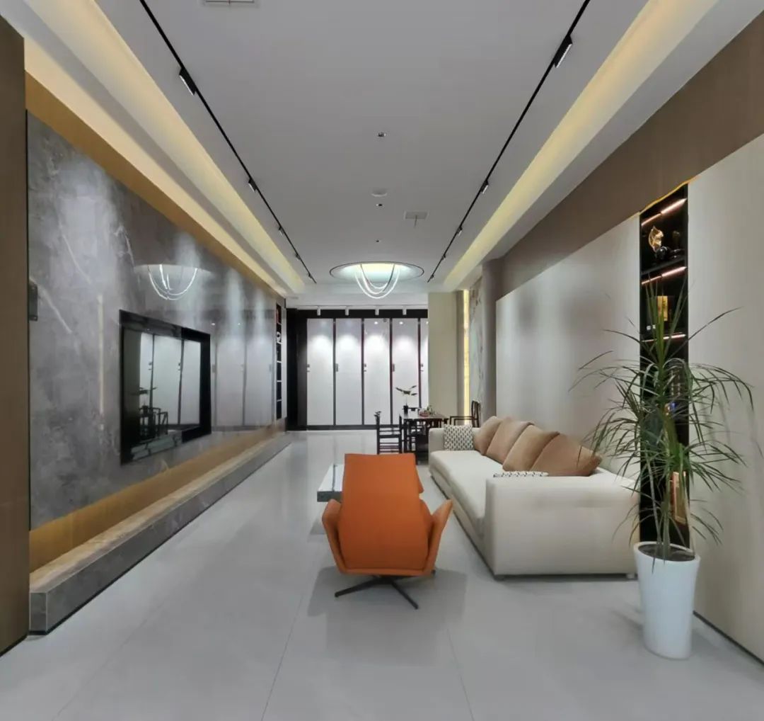 終端風采 | 強輝聊城旗艦店，沉浸式體驗現代高端設計美學(圖17)