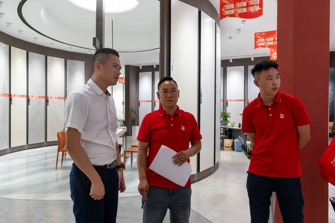 聚勢共鑒?標桿領航 | 強輝2025區域培訓峰會暨美學賦能行動貴陽站順利結束！(圖23)