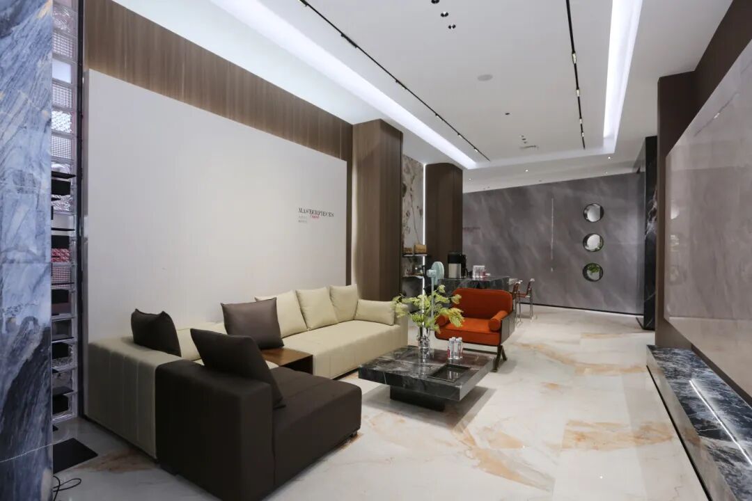 步履不停 奔赴新程 | 強(qiáng)輝山東淄博旗艦店盛大開(kāi)業(yè)(圖14)