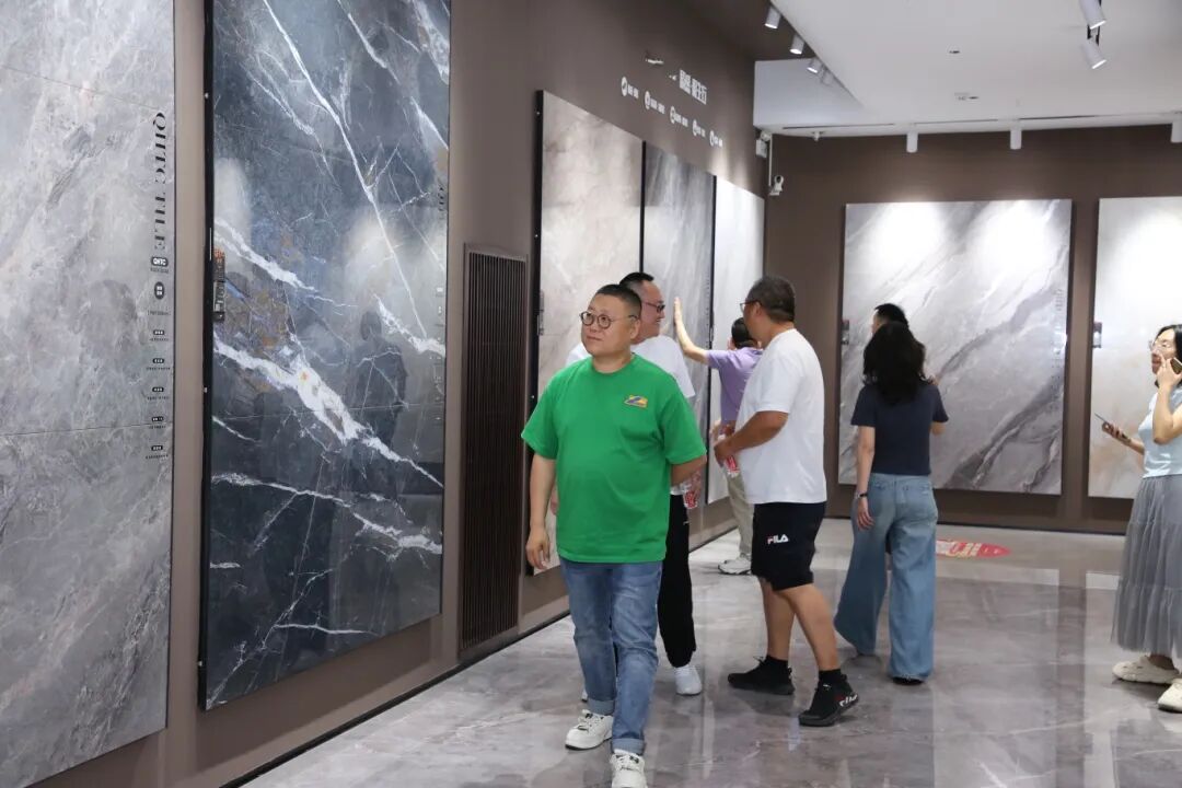 步履不停 奔赴新程 | 強(qiáng)輝山東淄博旗艦店盛大開(kāi)業(yè)(圖19)