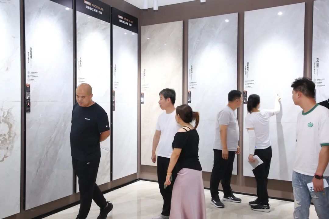 步履不停 奔赴新程 | 強(qiáng)輝山東淄博旗艦店盛大開(kāi)業(yè)(圖20)